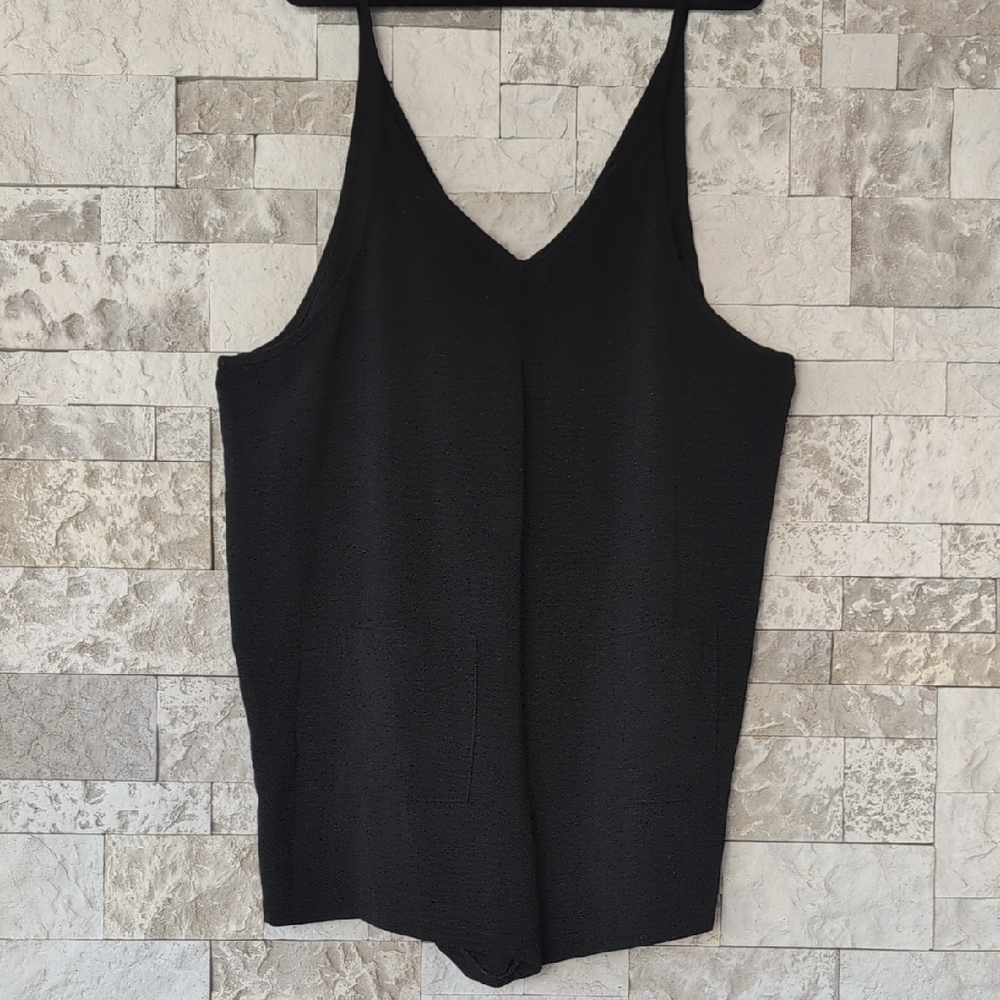 SHEIN Curve Romper Shorts Black V-Neck Spaghetti Strap Front Pockets Plus Size
